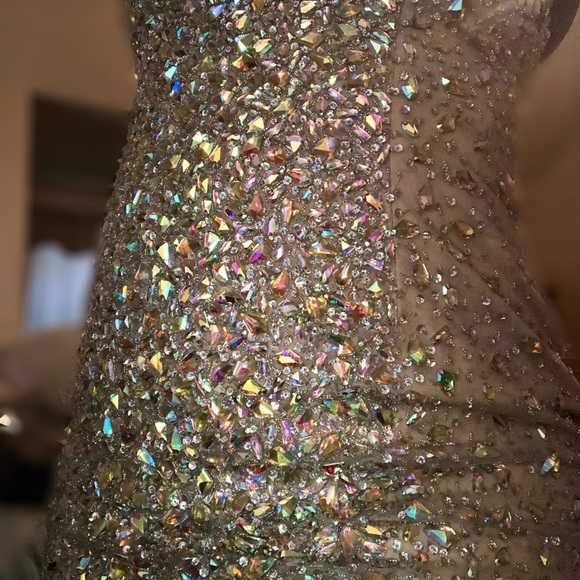 Designer Mermaid Special Occasion Dress. - Picture 3 of 5